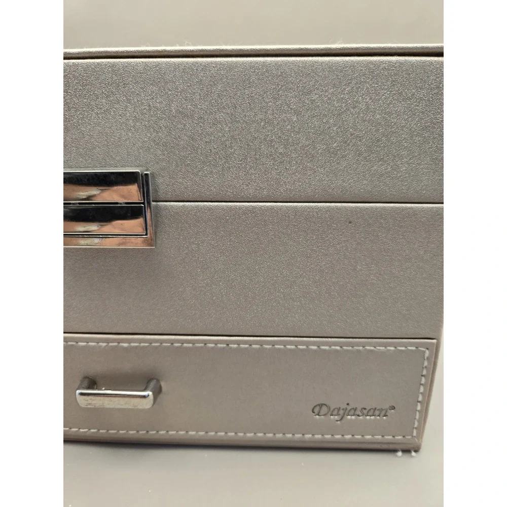 Dajasan Jewelry Box Beige Faux Leather Velvet Lined, Spacious B#36